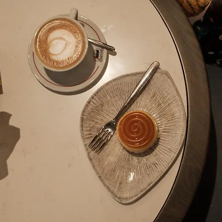 Отель Ax Odycy Сент-Полс-Бей