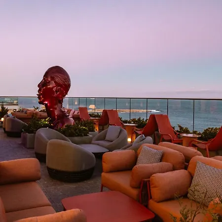 Ax Odycy Сент-Полс-Бей