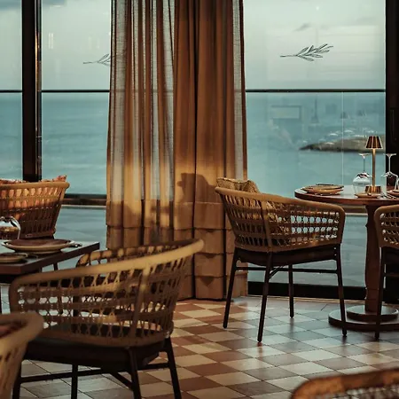 Отель Ax Odycy Сент-Полс-Бей