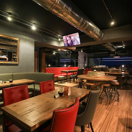 Ax Odycy Отель Сент-Полс-Бей