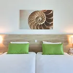 Ξενοδοχείο Ax Odycy 4*