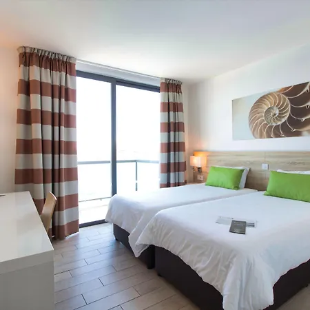 Ax Odycy 4* St Paul's Bay