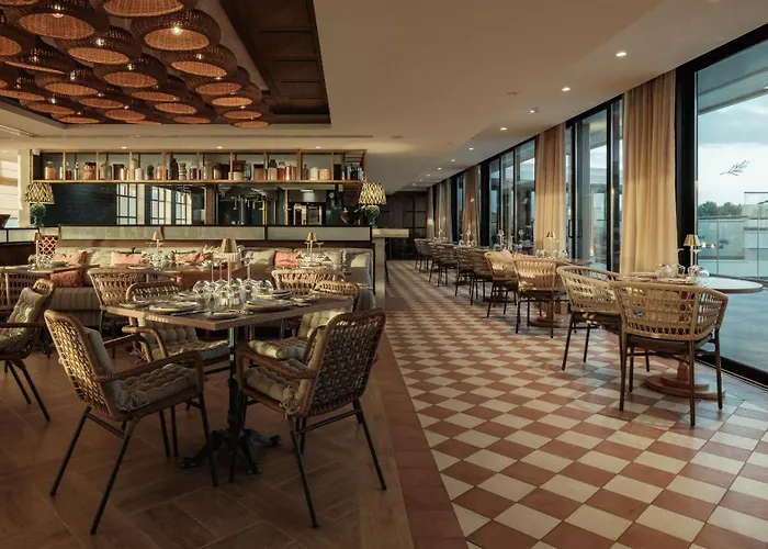 Ax Odycy Hotel St. Paul's Bay